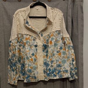 POL Cream and Floral Button-Up with Pearl Accents